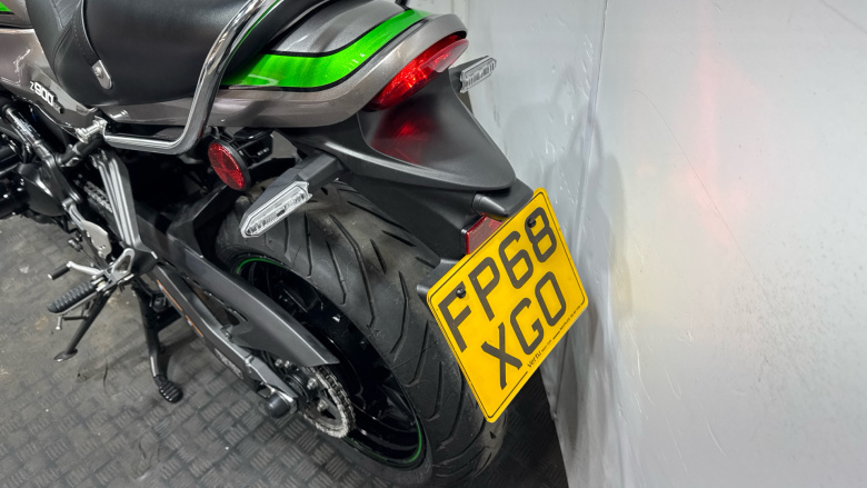 Kawasaki Z R900EKF (19MY)